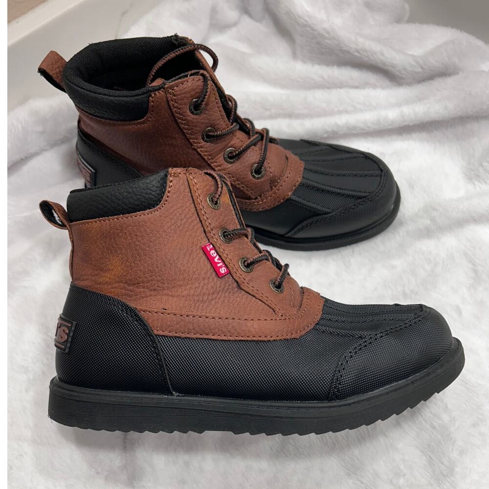 Levi’s Kids Duck Boots Brown Black Ankle Boots Size 4 Waterproof Style - Picture 2 of 8